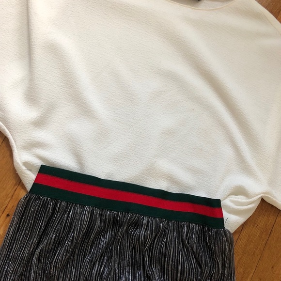 Gucci style metallic skirt 💚❤️ - Picture 2 of 8